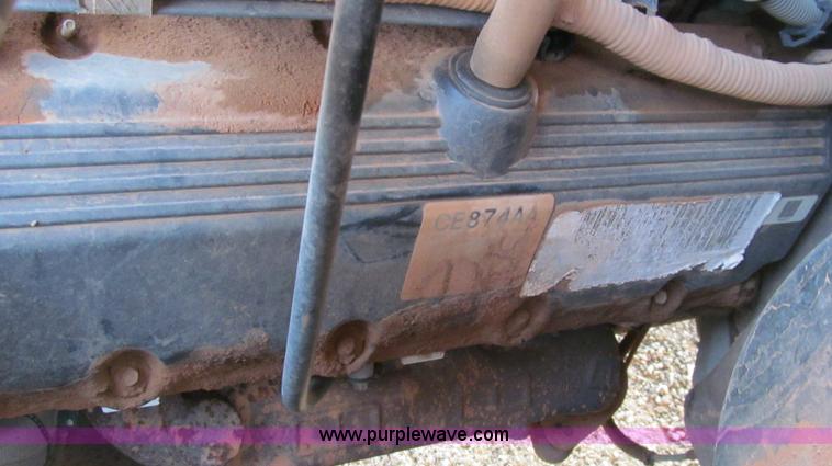 image for item C3535 2002 Ford F250 pickup truck