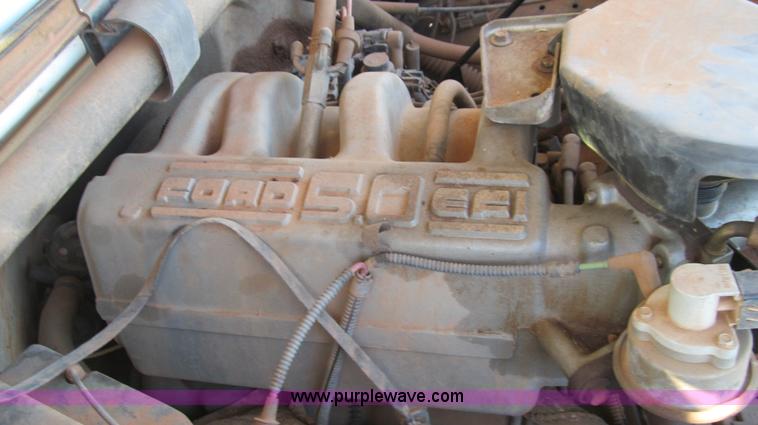 image for item C3536 1994 Ford F150 XLT pickup truck