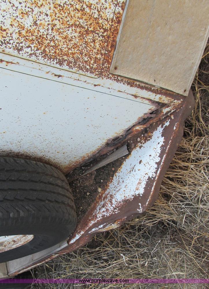 image for item C3539 1993 Tru-Trail Aero-nose enclosed sheep trailer