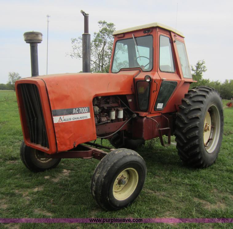 image for item D5650 1978 Allis Chalmers AC7000 tractor