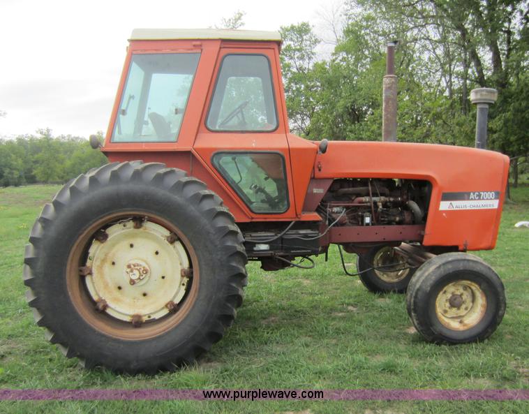 image for item D5650 1978 Allis Chalmers AC7000 tractor