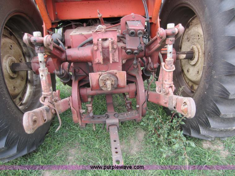 image for item D5650 1978 Allis Chalmers AC7000 tractor