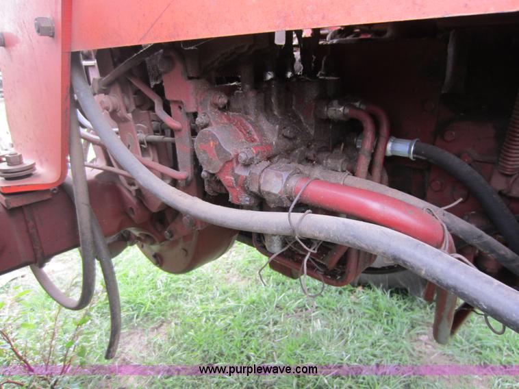 image for item D5650 1978 Allis Chalmers AC7000 tractor