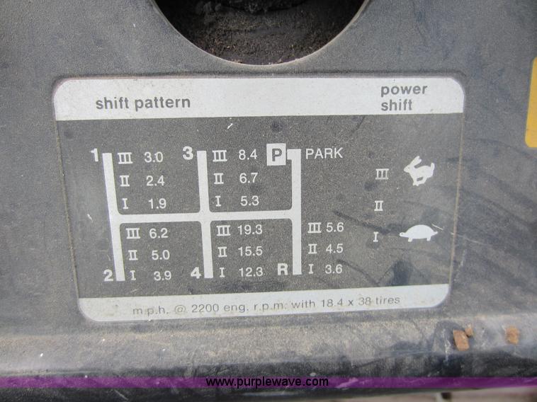 image for item D5650 1978 Allis Chalmers AC7000 tractor