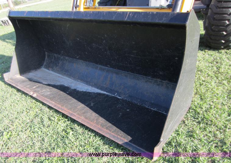 image for item D5662 Cub Cadet 8354 MFWD tractor