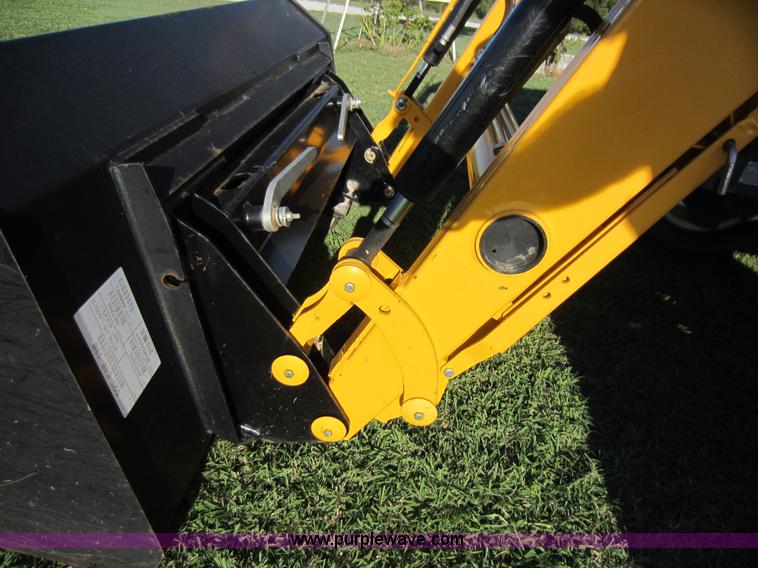 image for item D5662 Cub Cadet 8354 MFWD tractor