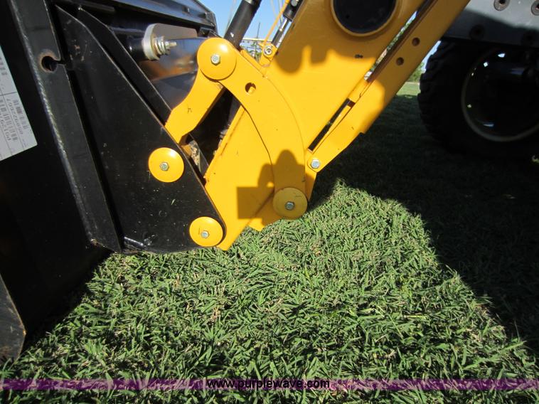 image for item D5662 Cub Cadet 8354 MFWD tractor