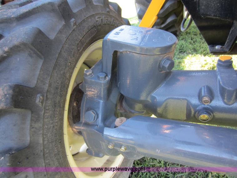 image for item D5662 Cub Cadet 8354 MFWD tractor