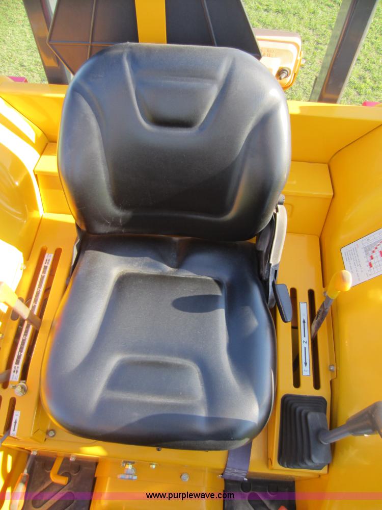 image for item D5662 Cub Cadet 8354 MFWD tractor