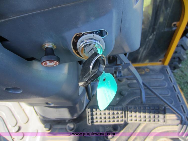 image for item D5662 Cub Cadet 8354 MFWD tractor