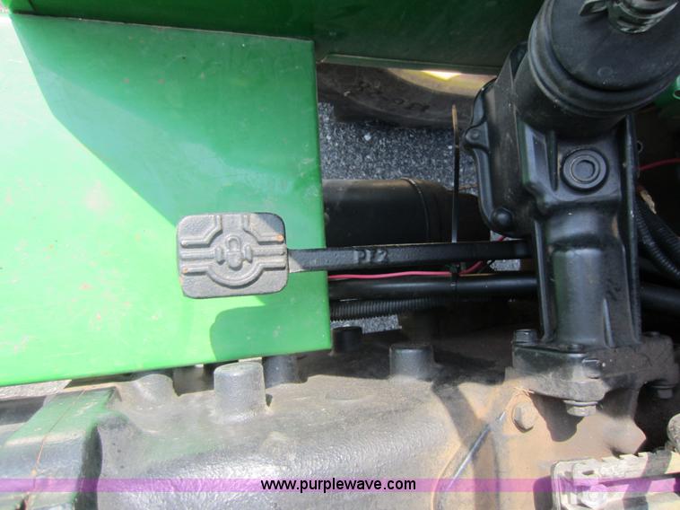 image for item D5663 2005 John Deere 5103 tractor