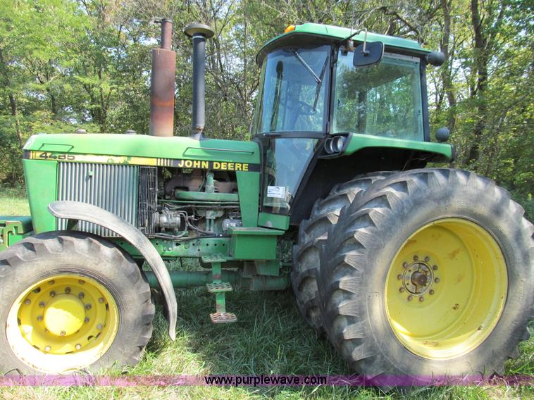 image for item E3504 1989 John Deere 4455 MFWD tractor