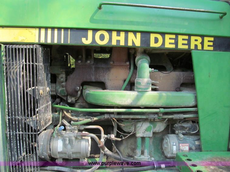 image for item E3504 1989 John Deere 4455 MFWD tractor
