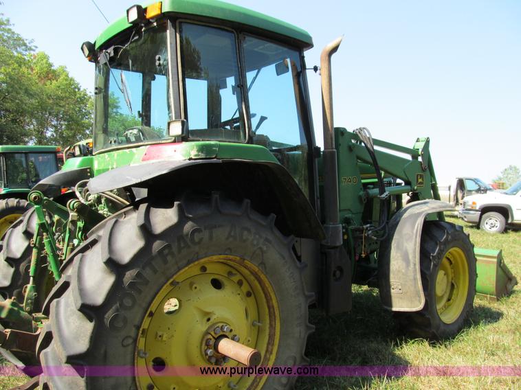 image for item E3505 1991 John Deere 7700 MFWD tractor