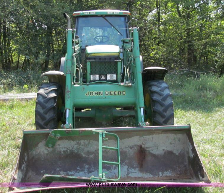 image for item E3505 1991 John Deere 7700 MFWD tractor