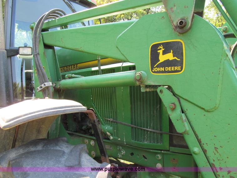 image for item E3505 1991 John Deere 7700 MFWD tractor