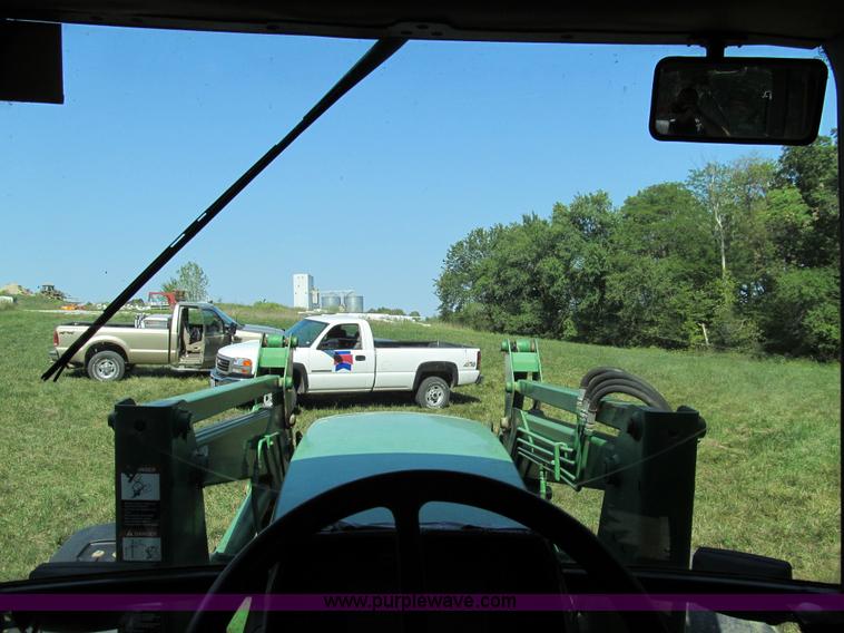 image for item E3505 1991 John Deere 7700 MFWD tractor