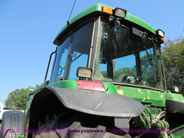 image for item E3505 1991 John Deere 7700 MFWD tractor