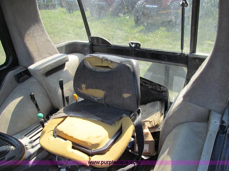 image for item E3506 1996 Case IH 4230 MFWD tractor