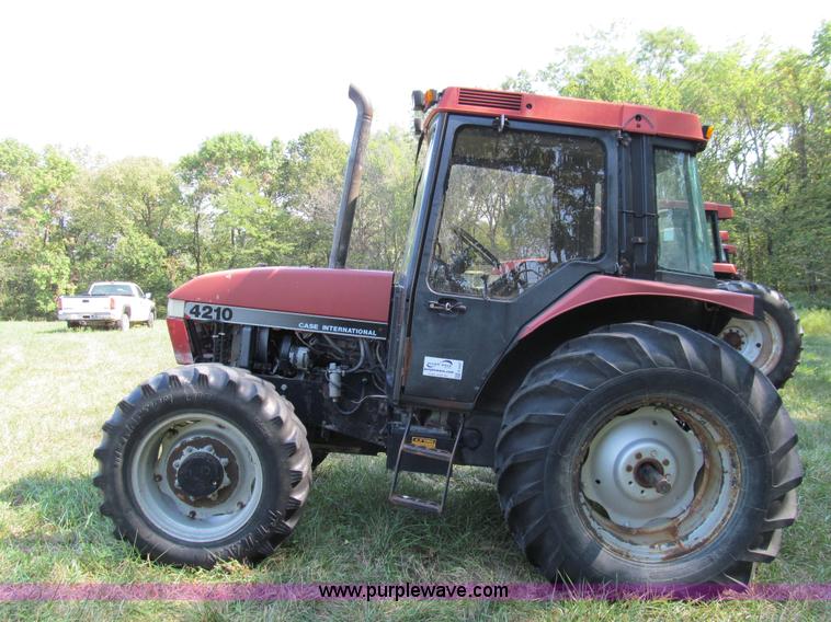 image for item E3507 Case IH 4210 MFWD tractor