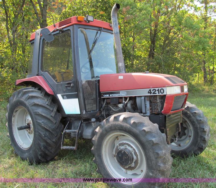 image for item E3507 Case IH 4210 MFWD tractor