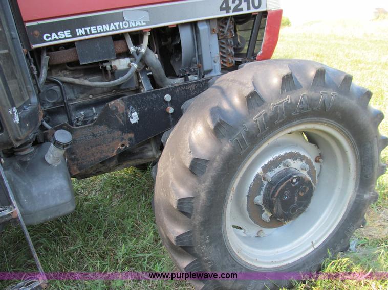 image for item E3507 Case IH 4210 MFWD tractor