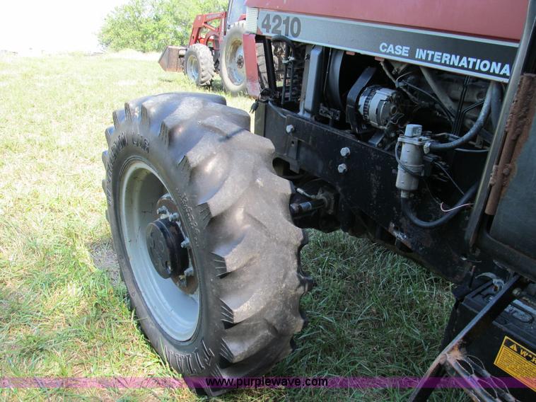 image for item E3507 Case IH 4210 MFWD tractor