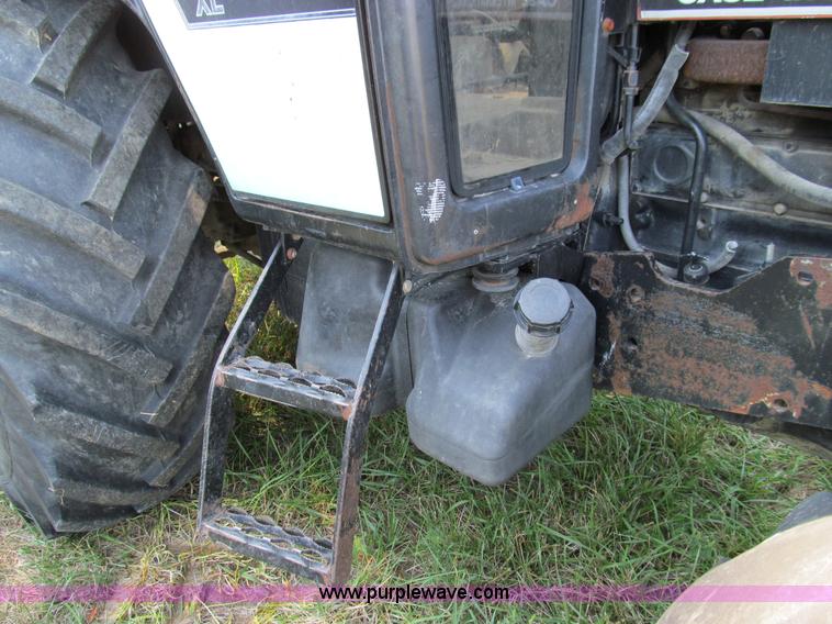 image for item E3507 Case IH 4210 MFWD tractor