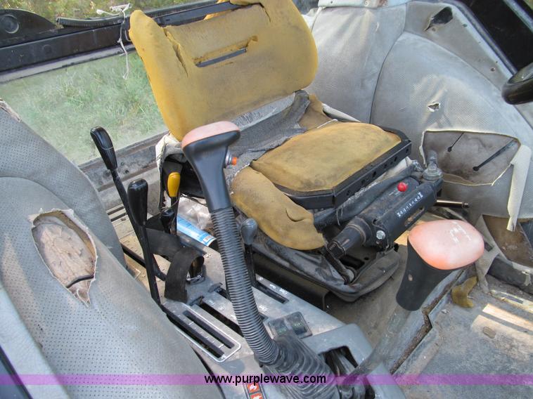 image for item E3507 Case IH 4210 MFWD tractor