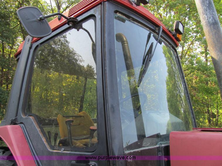 image for item E3507 Case IH 4210 MFWD tractor