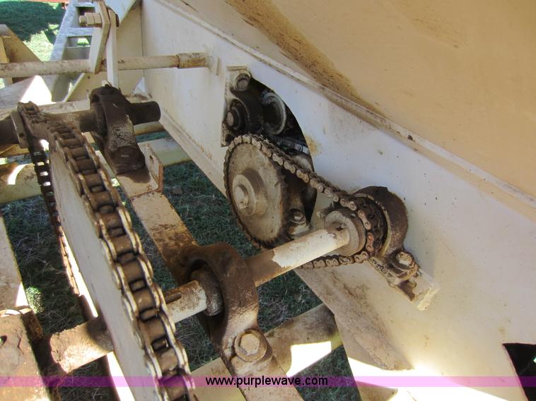 image for item F6520 Hollingsworth Sur-Spread five ton dry fertilizer spreader