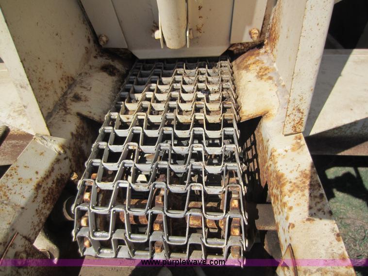 image for item F6520 Hollingsworth Sur-Spread five ton dry fertilizer spreader