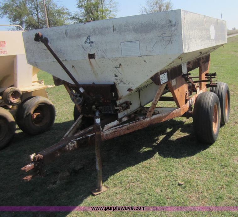 image for item F6521 CO-OP five ton dry fertilizer spreader