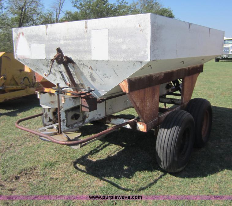 image for item F6521 CO-OP five ton dry fertilizer spreader