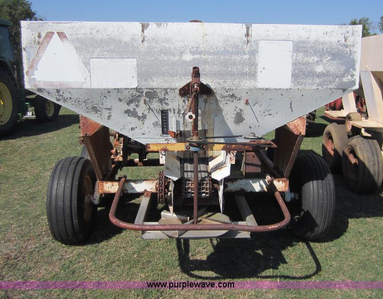 image for item F6521 CO-OP five ton dry fertilizer spreader
