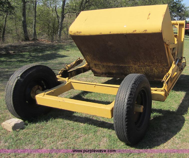 image for item F6523 Ashland dirt pan scraper