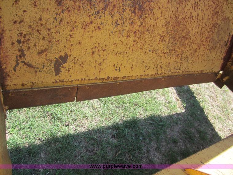 image for item F6523 Ashland dirt pan scraper