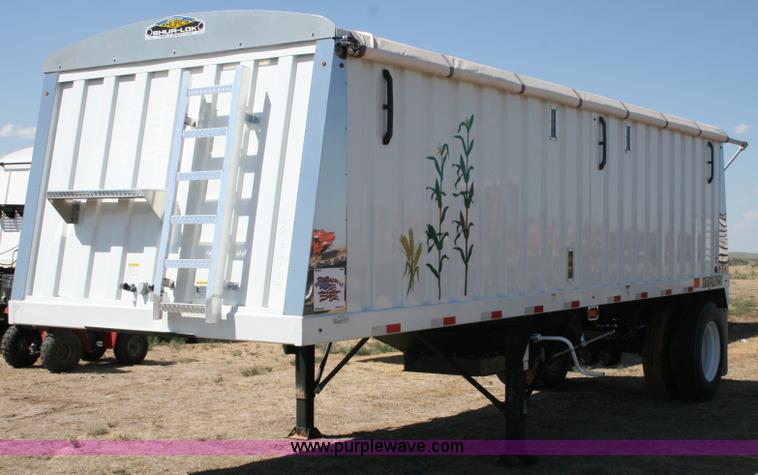 image for item G5513 2011 Travalong Liberty 25' hopper trailer