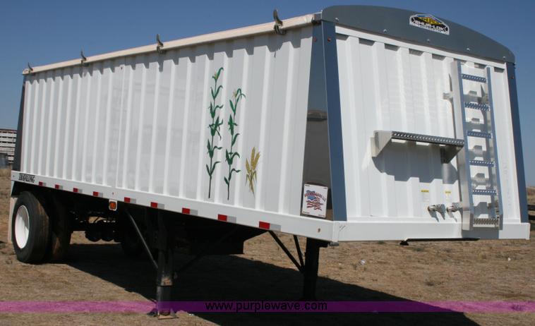 image for item G5513 2011 Travalong Liberty 25' hopper trailer
