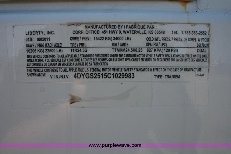 image for item G5513 2011 Travalong Liberty 25' hopper trailer