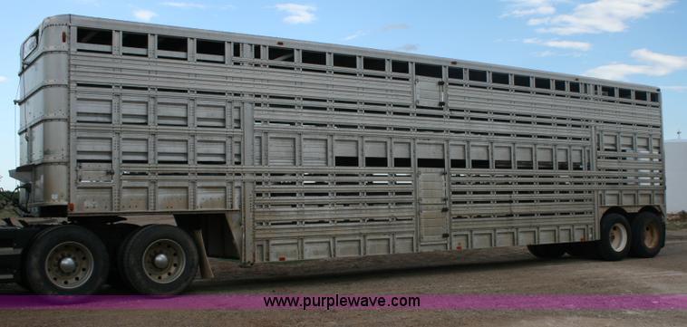image for item G5515 1978 Wilson 45' aluminum livestock trailer