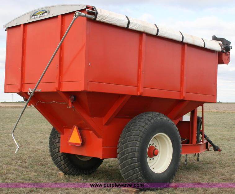image for item G5517 UFT 444 grain cart