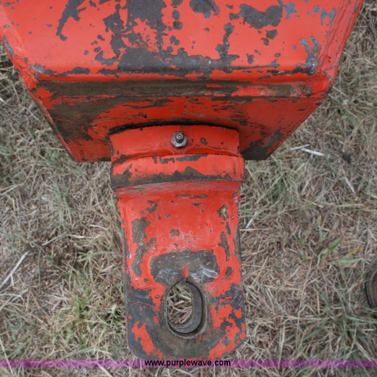 image for item G5517 UFT 444 grain cart