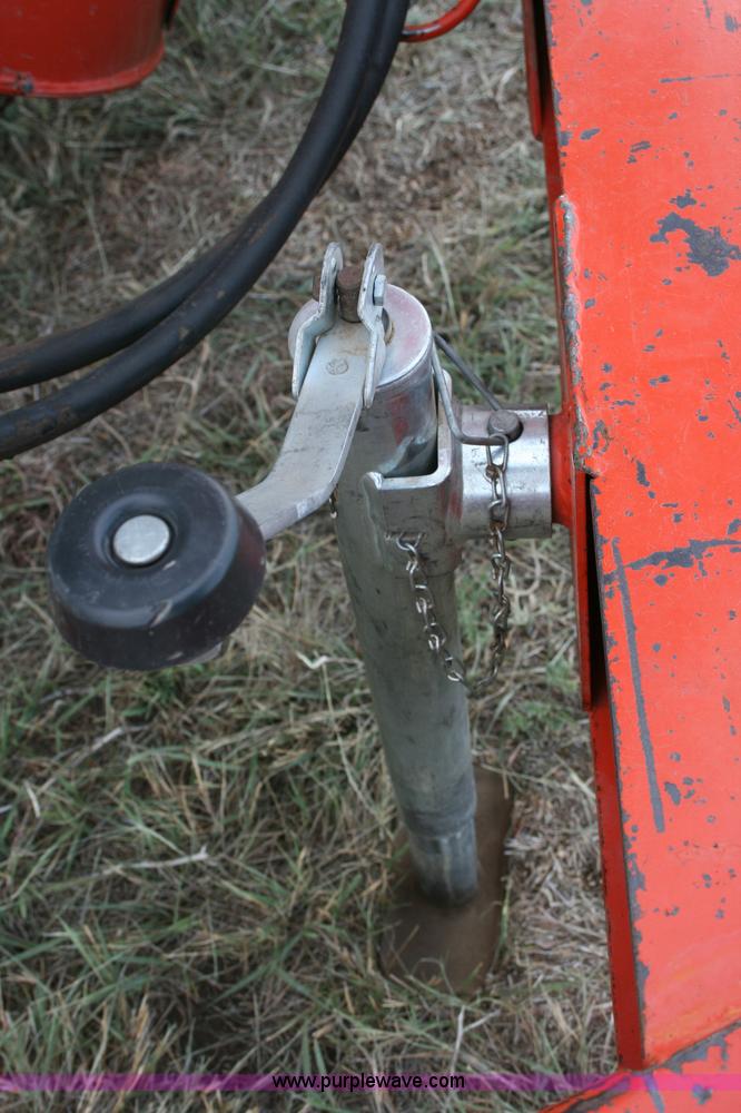 image for item G5517 UFT 444 grain cart