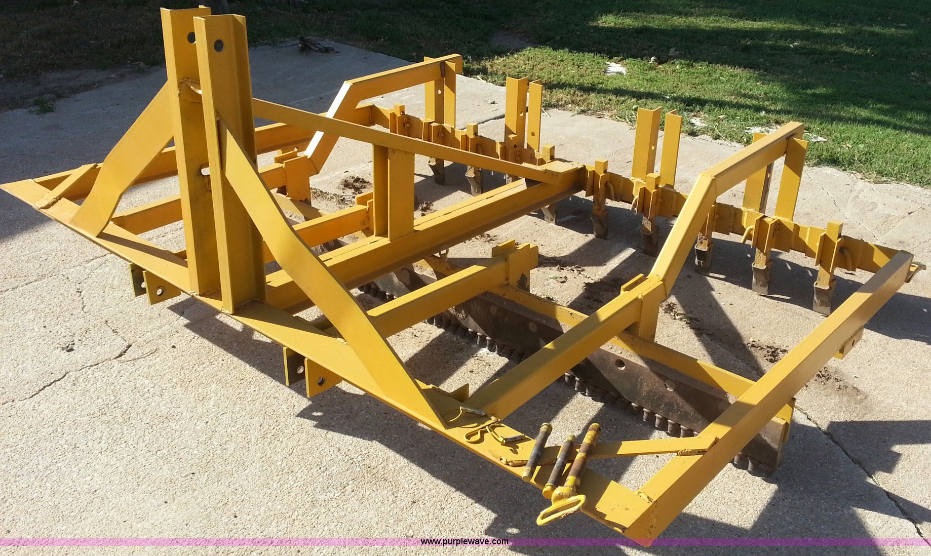 Custom built drag harrow in Colwich, KS Item B8319 sold Purple Wave