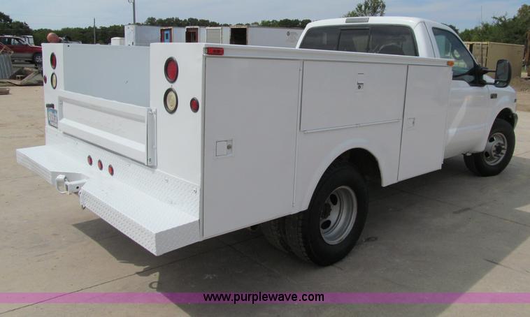 image for item A8461 2000 Ford F350 XL Super Duty service truck