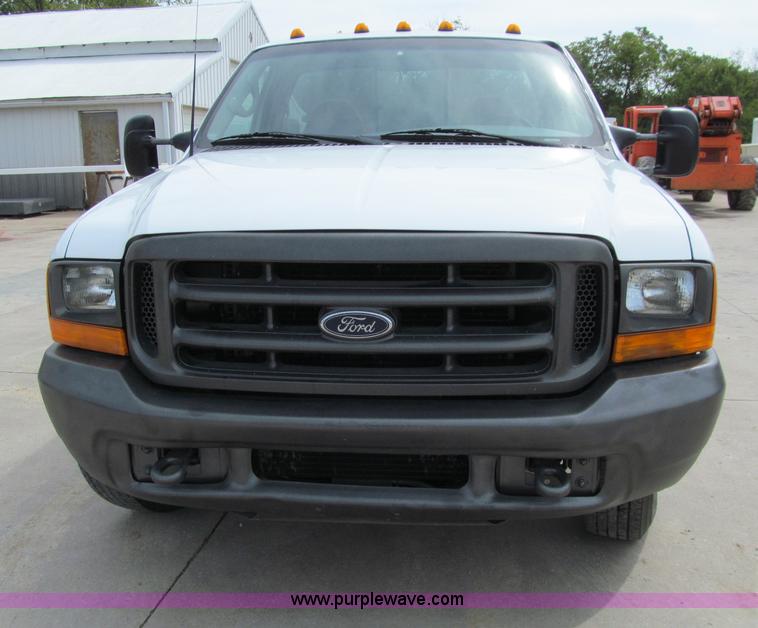 image for item A8461 2000 Ford F350 XL Super Duty service truck