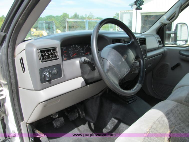 image for item A8461 2000 Ford F350 XL Super Duty service truck