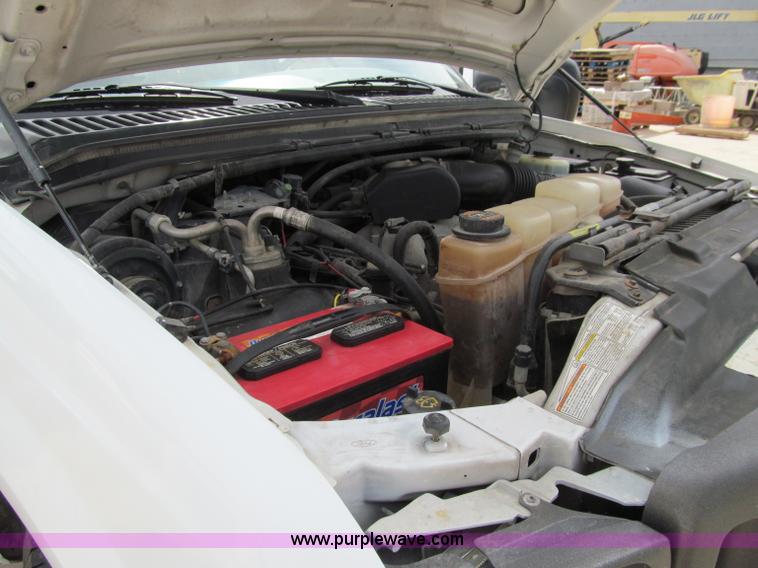 image for item A8461 2000 Ford F350 XL Super Duty service truck