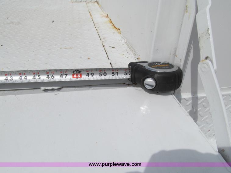 image for item A8461 2000 Ford F350 XL Super Duty service truck